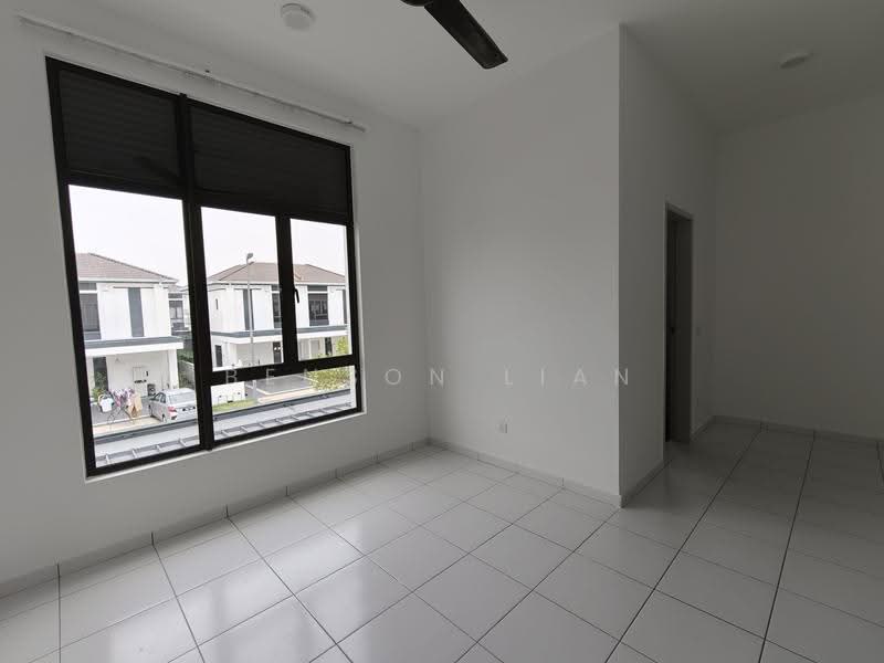 Rumah Teres untuk Dijual di Eco Grandeur (Puncak Alam) - Benson Lian - Interior - PropertyGuru.com.my
