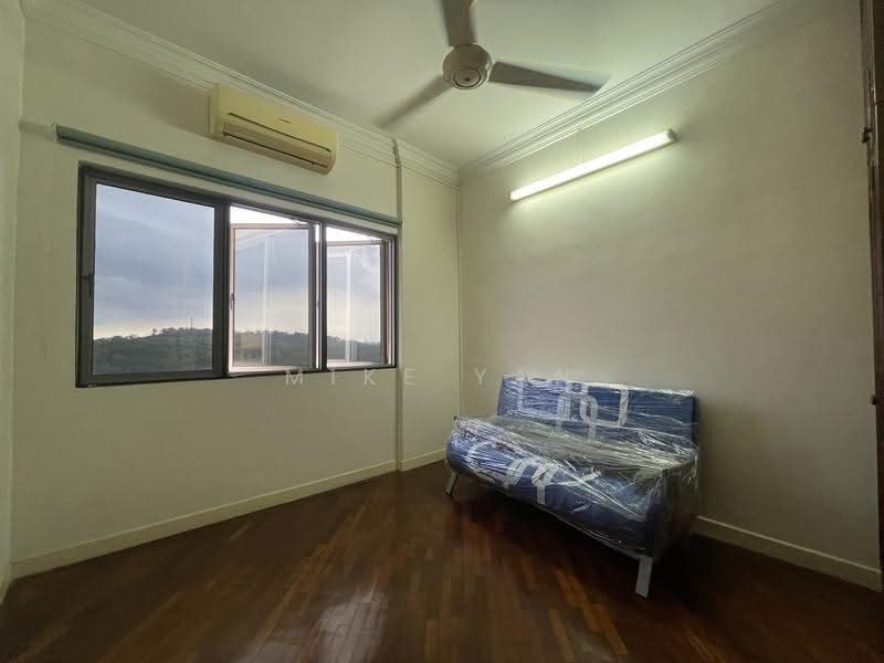 Kondominium untuk Disewa di Astana Putra - Mike Yan - Living Room - PropertyGuru.com.my