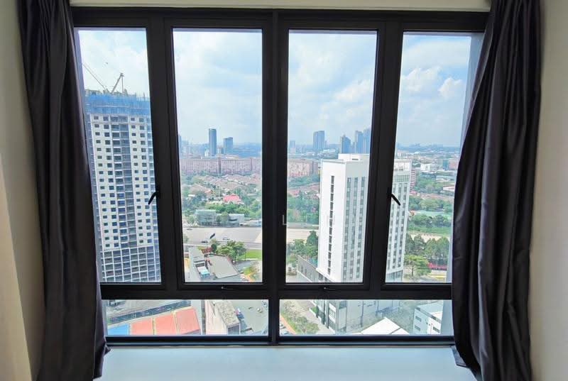 Kediaman Servis untuk Dijual di Aera Residence - Key Ling - View - PropertyGuru.com.my