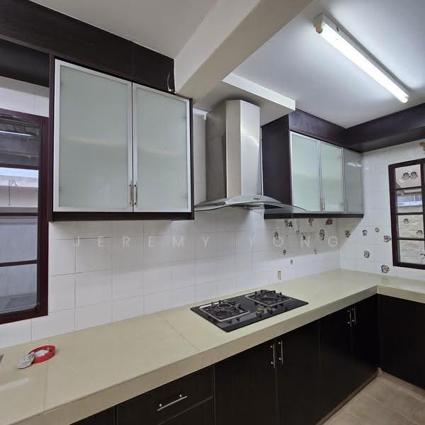3-storey Terraced House for Sale in Taman Cheras Hartamas (Cheras) - Jeremy Yong - Kitchen - PropertyGuru.com.my