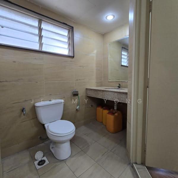 3-storey Terraced House for Sale in Taman Cheras Hartamas (Cheras) - Jeremy Yong - Bathroom - PropertyGuru.com.my