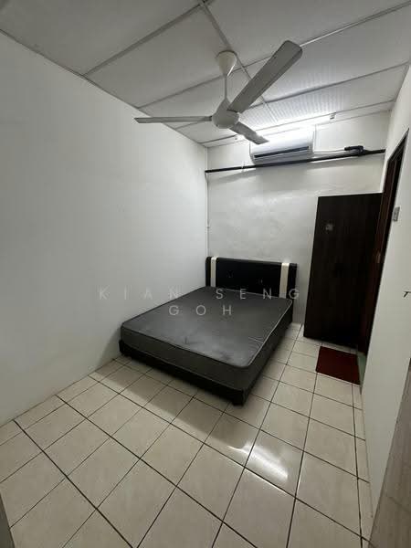 Kedai / Pejabat untuk Disewa di Taman Serene (Johor Bahru) - Kian Seng Goh - Bedroom - PropertyGuru.com.my