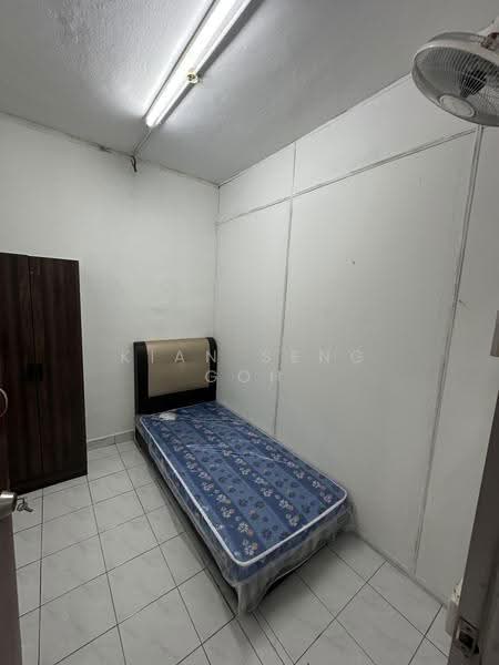 Kedai / Pejabat untuk Disewa di Taman Serene (Johor Bahru) - Kian Seng Goh - Bedroom - PropertyGuru.com.my