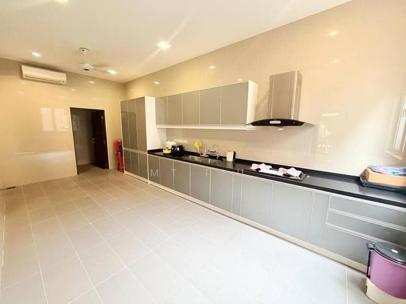 Semi-Detached House for Sale in KL City Centre (Kuala Lumpur) - MT Tiu - Kitchen - PropertyGuru.com.my