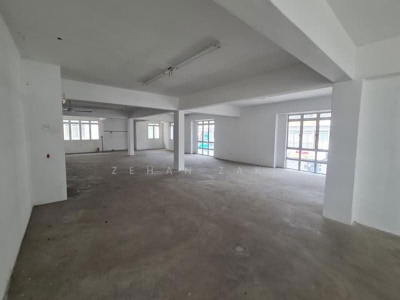 Kedai / Pejabat untuk Disewa di Sepang (Selangor) - Zehan Zaki - Interior - PropertyGuru.com.my