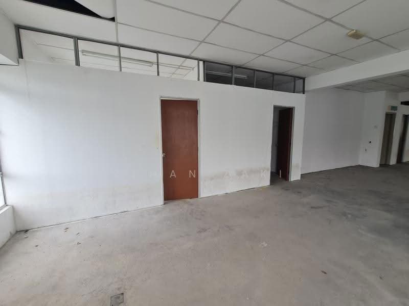 Kedai / Pejabat untuk Disewa di Sepang (Selangor) - Zehan Zaki - Interior - PropertyGuru.com.my