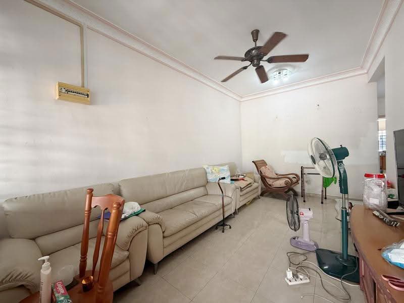1-storey Terraced House for Sale in Bukit Indah (Iskandar Puteri (Nusajaya)) - Henry Pang - Living Room - PropertyGuru.com.my