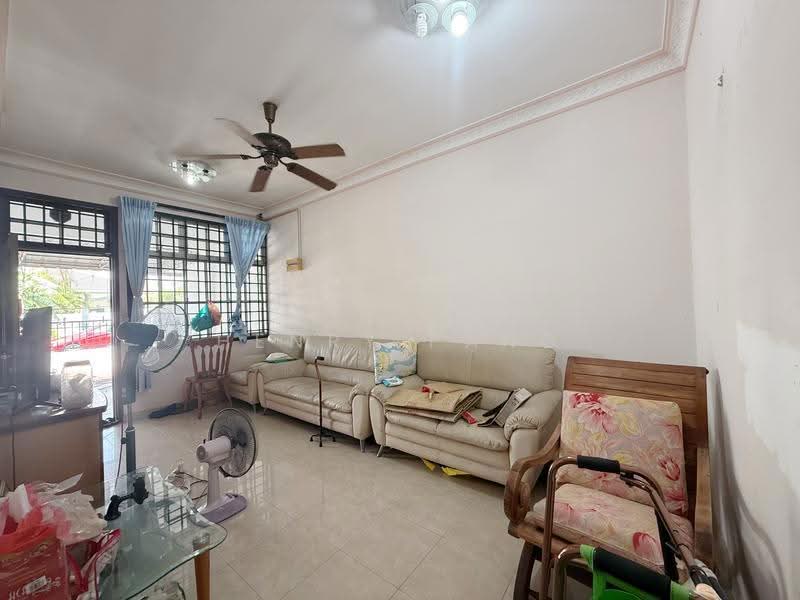 1-storey Terraced House for Sale in Bukit Indah (Iskandar Puteri (Nusajaya)) - Henry Pang - Living Room - PropertyGuru.com.my