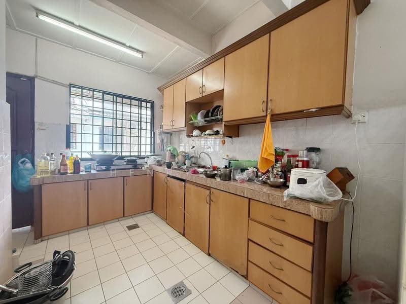 1-storey Terraced House for Sale in Bukit Indah (Iskandar Puteri (Nusajaya)) - Henry Pang - Kitchen - PropertyGuru.com.my