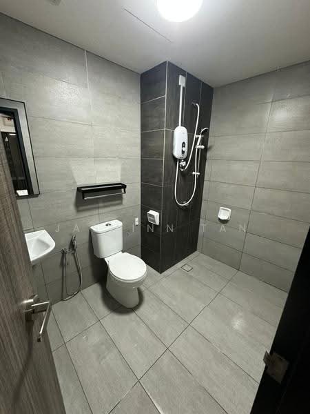 Service Residence for Rent at The New Duo @ Edumetro - Jasminn Tan - Bathroom - PropertyGuru.com.my