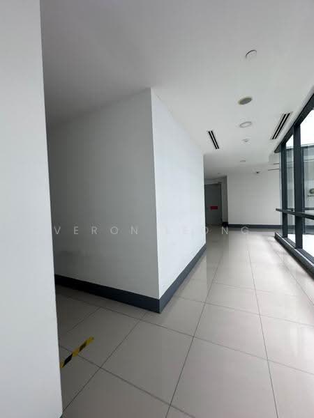 Shop / Office for Rent in Seksyen U1 (Glenmarie) - Veron Leong - Corridor - PropertyGuru.com.my