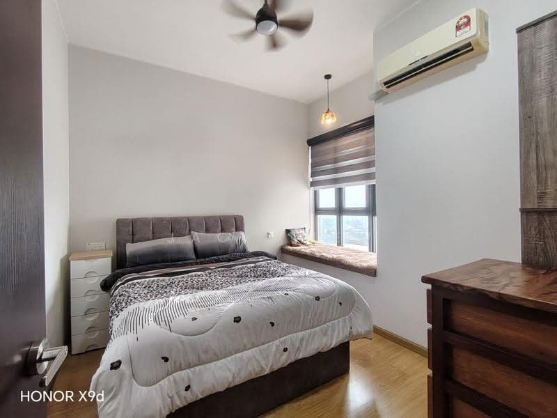 Condominium for Sale at Amberside @ Country Garden Danga Bay - Jack Liew - Bedroom - PropertyGuru.com.my