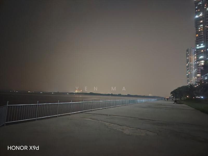 Condominium for Sale at Bay Point @ Country Garden Danga Bay - Yen Ma - PropertyGuru.com.my