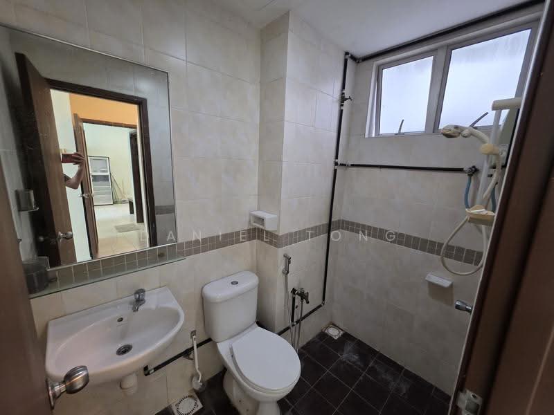 Service Residence for Rent at E-Tiara - Daniel Tong - Bathroom - PropertyGuru.com.my