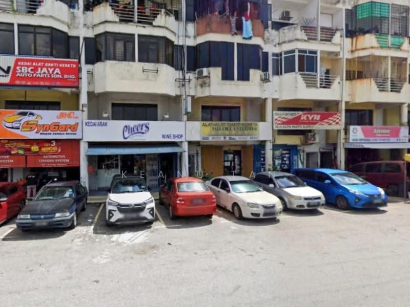 Kedai untuk Dijual di Batu Caves (Selangor) - Keanu Tan - PropertyGuru.com.my