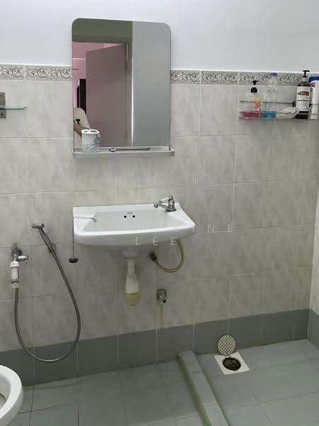 Condominium for Rent at Pelangi Damansara - Katherine Lee - Bathroom - PropertyGuru.com.my
