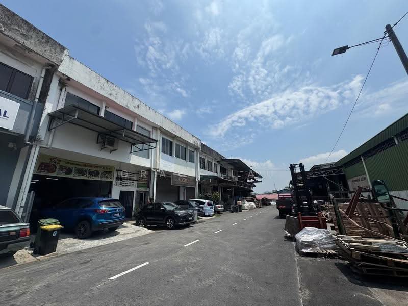 Shop / Office for Sale in Kawasan Perindustrian Taman Johor (Johor Bahru) - Grace Lau - PropertyGuru.com.my