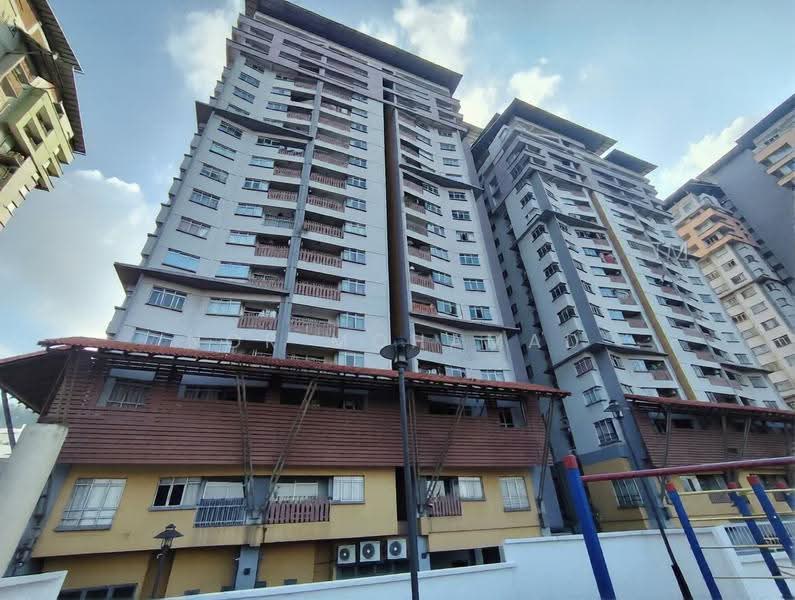 Condominium for Sale at Perdana Kondominium - Nor Mohamad - Exterior - PropertyGuru.com.my