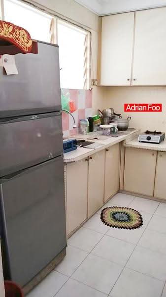Pangsapuri untuk Disewa di Desa Green - Adrian Foo - Kitchen - PropertyGuru.com.my