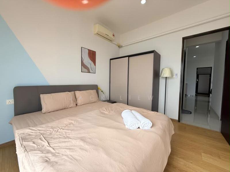 Condominium for Rent at Kings Bay @ Country Garden Danga Bay - Jack Liew - Bedroom - PropertyGuru.com.my