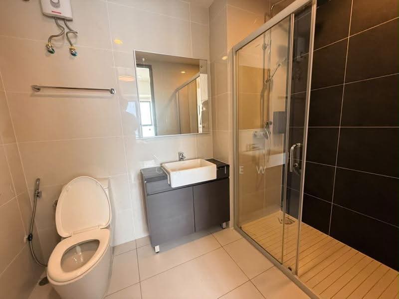 Condominium for Rent at Kings Bay @ Country Garden Danga Bay - Jack Liew - Bathroom - PropertyGuru.com.my