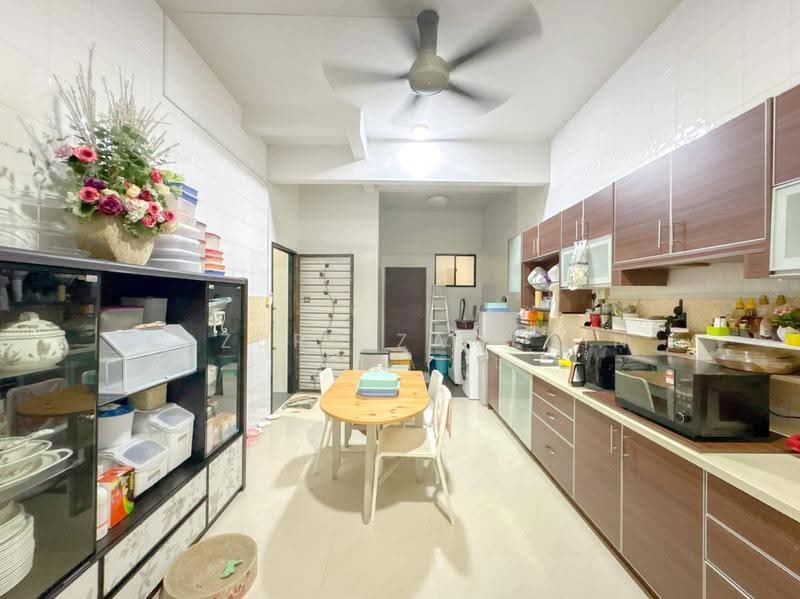 Semi-Detached House for Sale in Seksyen 7 (Shah Alam) - Adzura Zamedin - PropertyGuru.com.my