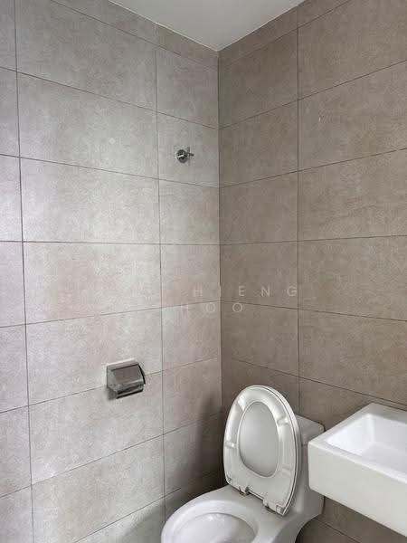 Kediaman Servis untuk Disewa di Plaza @ Kelana Jaya - Poo Hieng Choo - Bathroom - PropertyGuru.com.my