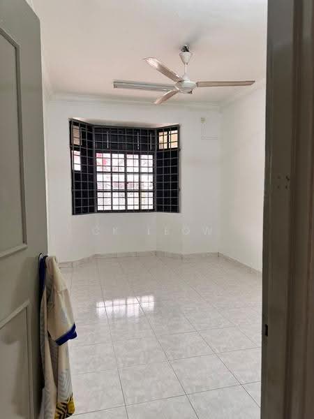 1.5-storey Terraced House for Rent in Taman Rinting (Masai) - Ck Leow - Living Room - PropertyGuru.com.my