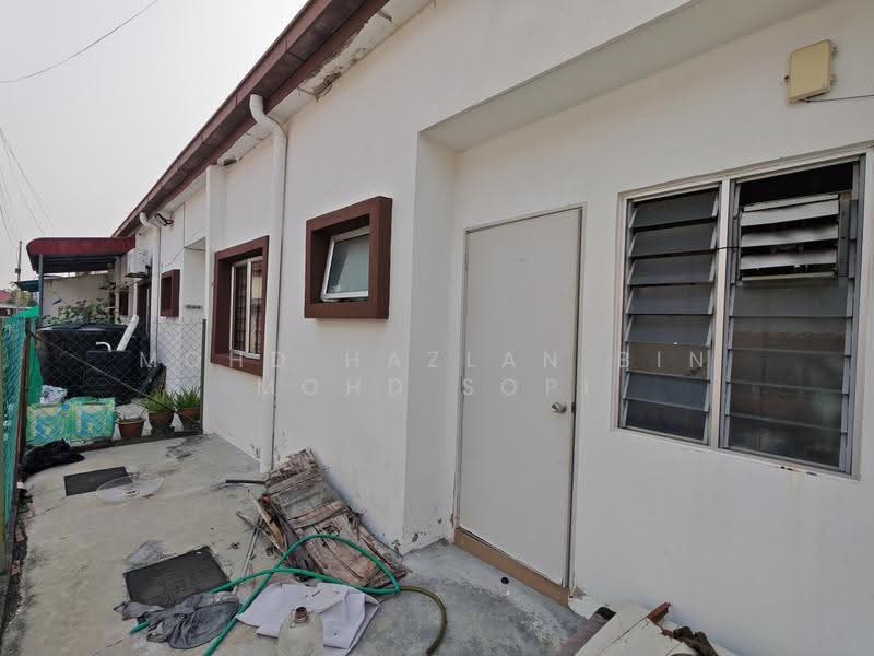 Rumah Teres 1-Tingkat untuk Dijual di Kampung Sementa (Kapar) - Mohd Hazlan bin Mohd Sopi - Exterior - PropertyGuru.com.my