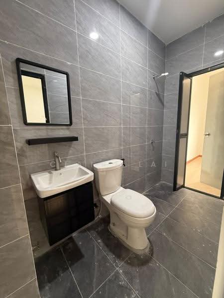 2-storey Terraced House for Sale in Kelapa Sawit (Kulai) - Claire Lai - Bathroom - PropertyGuru.com.my