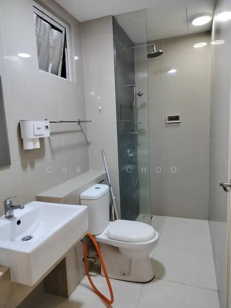 Kediaman Servis untuk Dijual di Desa Green - Chris Choo - Bathroom - PropertyGuru.com.my
