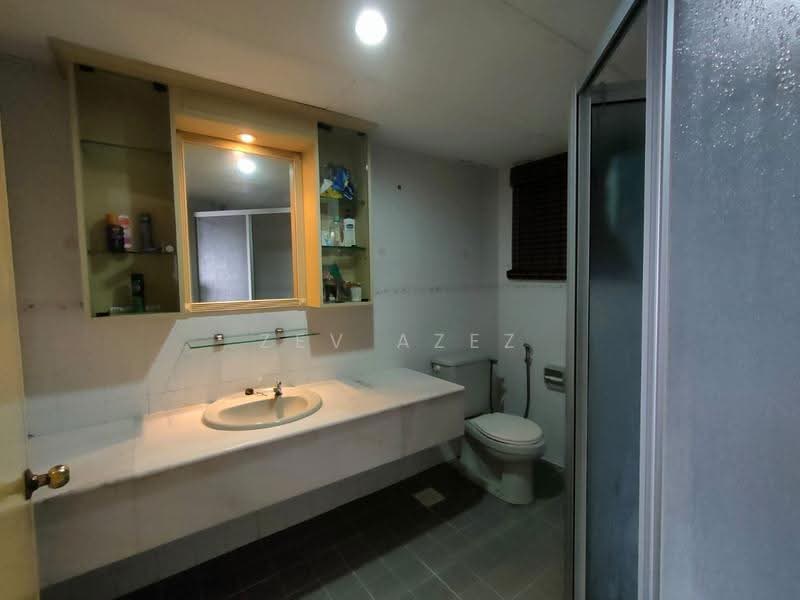 Condominium for Rent at The Vistana - Zev Azez - Bathroom - PropertyGuru.com.my