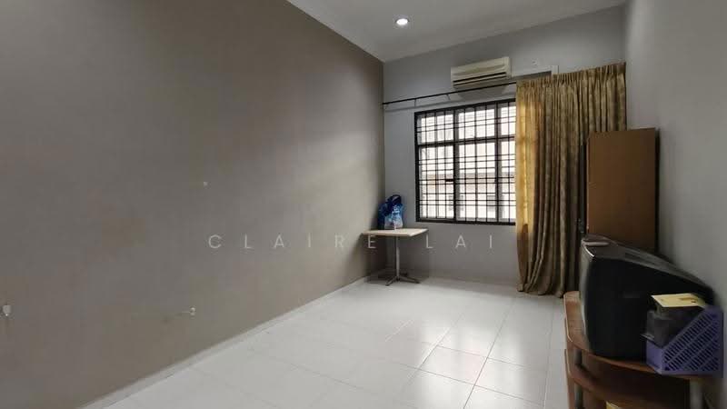 2-storey Terraced House for Rent in Kulai (Johor) - Claire Lai - Living Room - PropertyGuru.com.my
