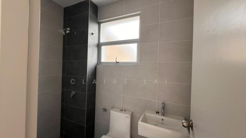 2-storey Terraced House for Sale in Bandar Indahpura (Kulai) - Claire Lai - Bathroom - PropertyGuru.com.my