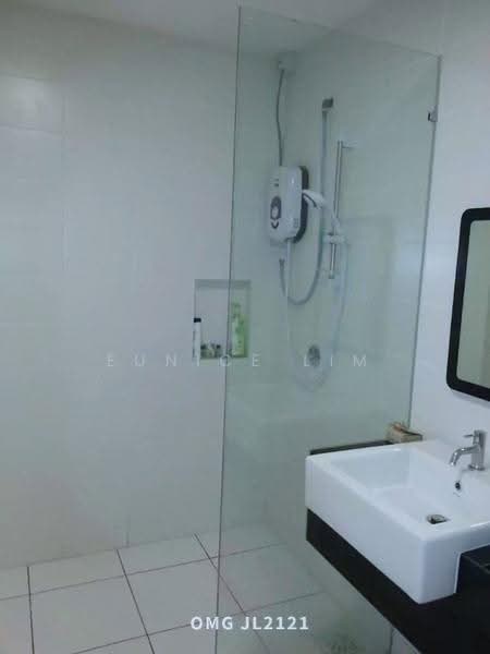 Service Residence for Sale at Trefoil @ Setia City - Eunice Lim - Bathroom - PropertyGuru.com.my