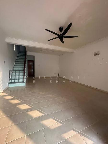 2-storey Terraced House for Sale in Binjai (Terengganu) - Fazielawatie Ishak - Interior - PropertyGuru.com.my