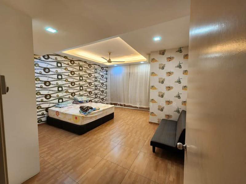 3-storey Terraced House for Sale in Taman Nadayu 92 (Kajang) - Regina Khor - PropertyGuru.com.my
