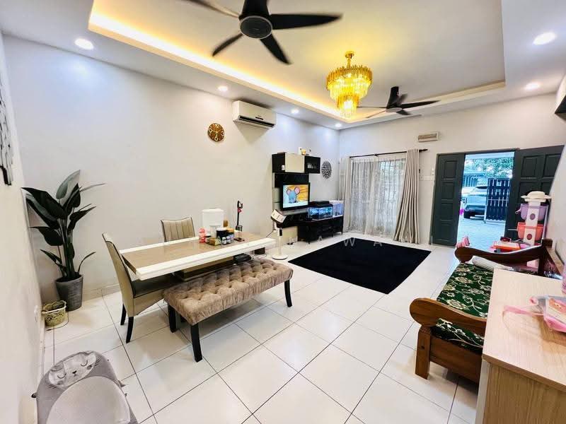 2-storey Terraced House for Sale in Seksyen 33 (Shah Alam) - Fauran Nawawi - PropertyGuru.com.my