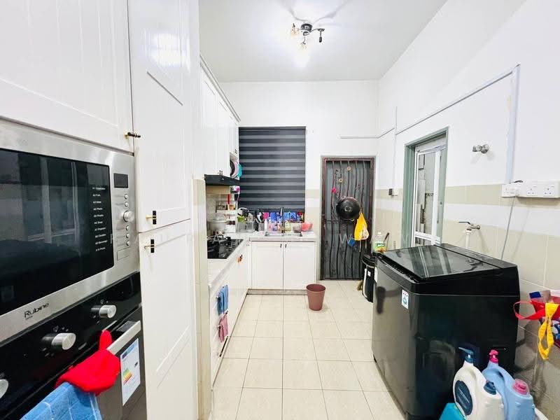 2-storey Terraced House for Sale in Seksyen 33 (Shah Alam) - Fauran Nawawi - PropertyGuru.com.my