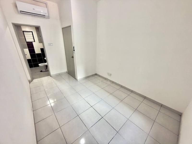 Service Residence for Sale at Residensi Mutiara Kajang 2 - Fauran Nawawi - PropertyGuru.com.my