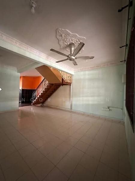 2-storey Terraced House for Sale in Taman Scientex Pasir Gudang (Pasir Gudang) - Noor Rahman - Interior - PropertyGuru.com.my