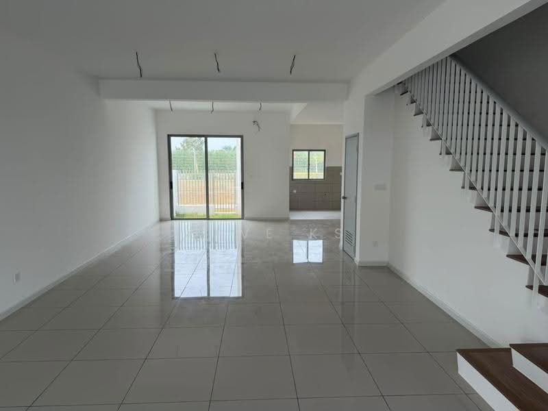 Rumah Teres 2-Tingkat untuk Dijual di Bandar Gamuda Cove (Dengkil) - Dave KS - Living Room - PropertyGuru.com.my