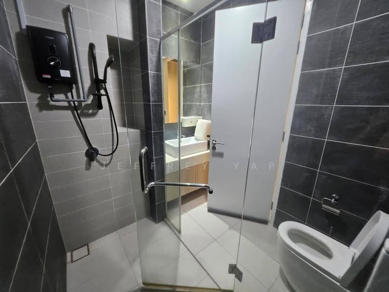 Service Residence for Rent at Le Pavillion - Jeffrey Yap - Bathroom - PropertyGuru.com.my