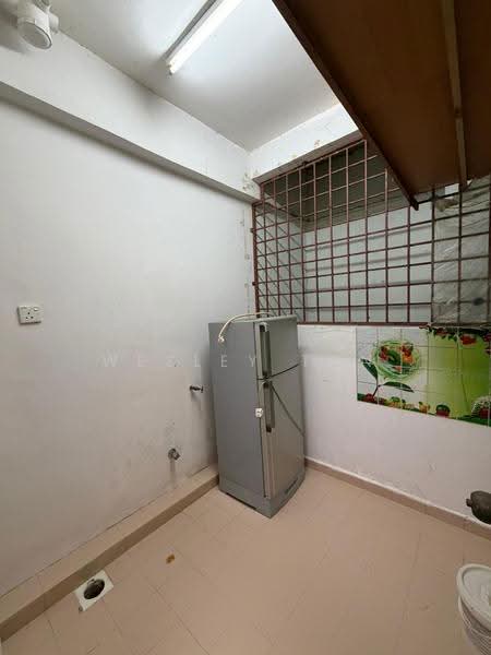 Condominium for Sale at Siantan Puri (8th Avenue) - Wesley Tan - Kitchen - PropertyGuru.com.my