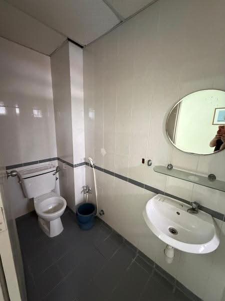 Condominium for Sale at Siantan Puri (8th Avenue) - Wesley Tan - Bathroom - PropertyGuru.com.my