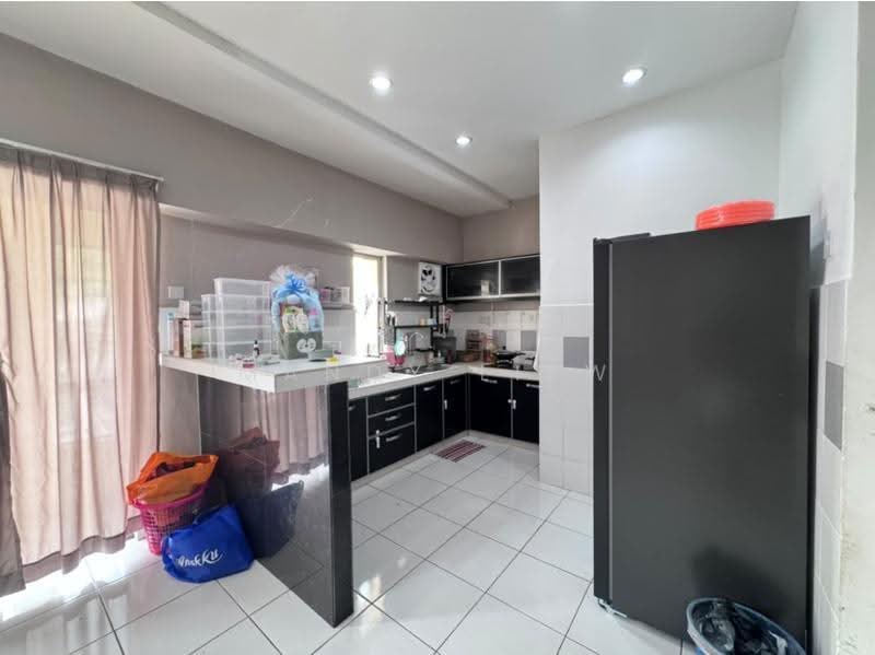 Townhouse for Sale in Rawang (Selangor) - Mandy Liew - Kitchen - PropertyGuru.com.my