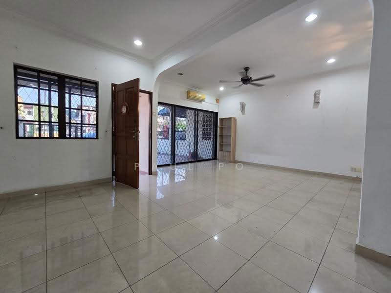 Rumah Teres 2-Tingkat untuk Disewa di Taman Midah (Cheras) - Paul Po - Living Room - PropertyGuru.com.my