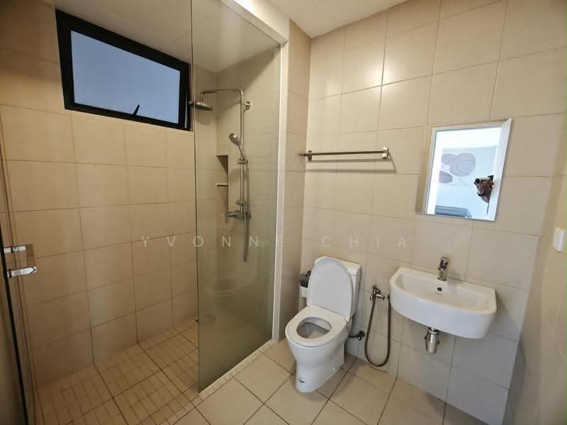 Kediaman Servis untuk Disewa di The Apple - Yvonne Chia - Bathroom - PropertyGuru.com.my