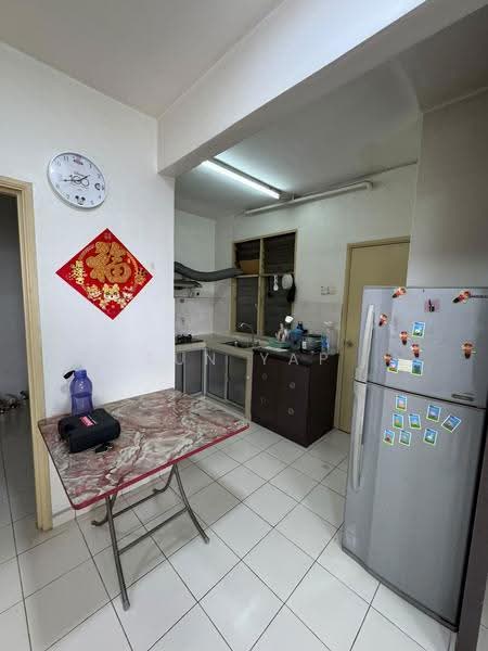 Apartment for Rent at Villa Krystal @ Bandar Selesa Jaya - Sun Yap - Kitchen - PropertyGuru.com.my