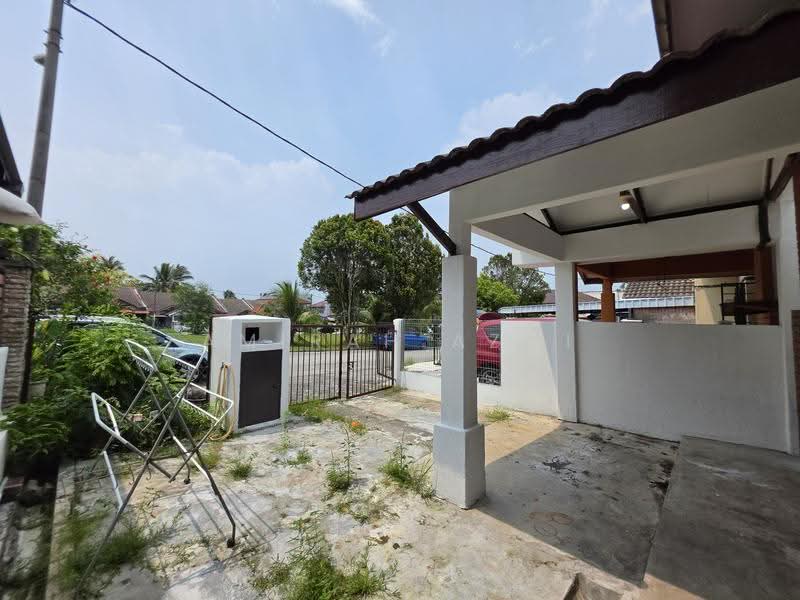 1-storey Terraced House for Sale in Rawang (Selangor) - Amirah Azmi - PropertyGuru.com.my